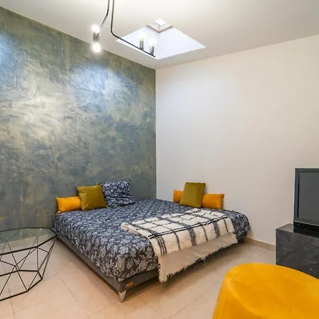 Apartment Ptit Gogh Rosny-sous-Bois