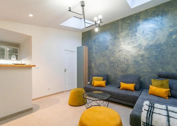 Ptit Gogh 아파트 호스니-쑤-부와